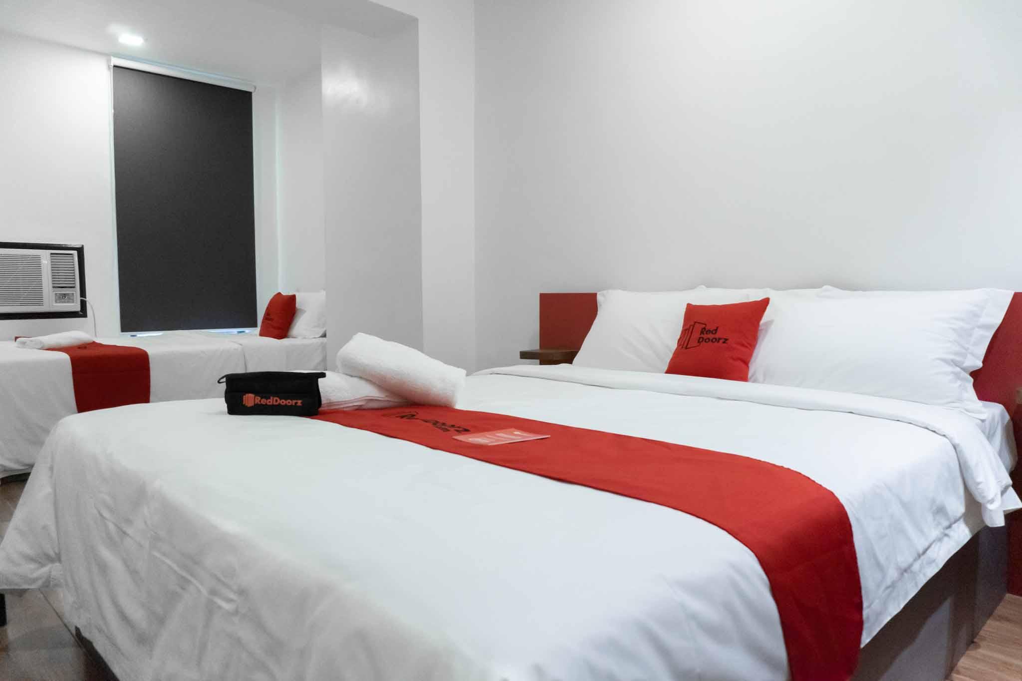 Reddoorz Plus At Mm Hotel Las Pinas Former Reddoorz Plus Near Bamboo Organ Zewnętrze zdjęcie