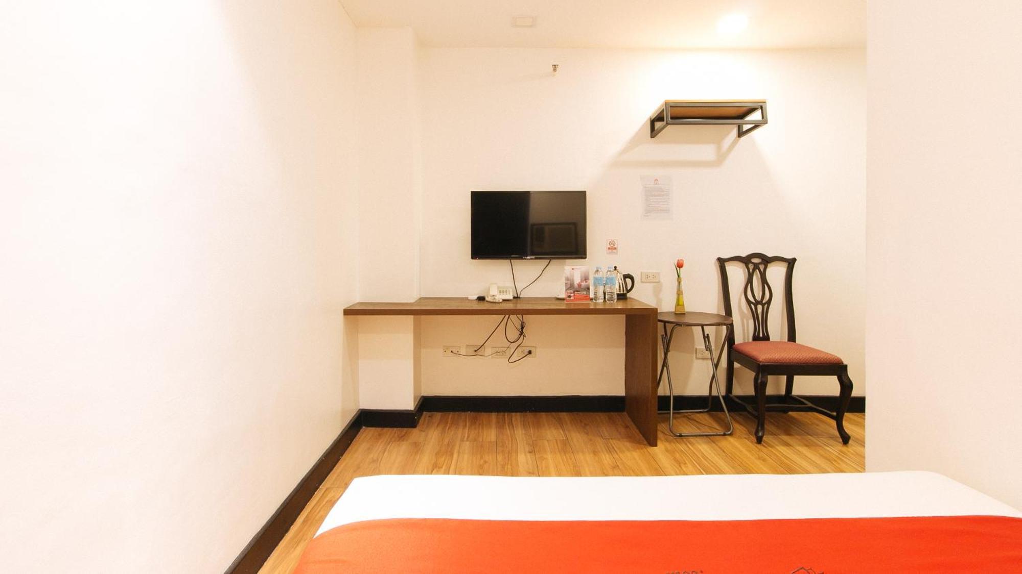 Reddoorz Plus At Mm Hotel Las Pinas Former Reddoorz Plus Near Bamboo Organ Zewnętrze zdjęcie